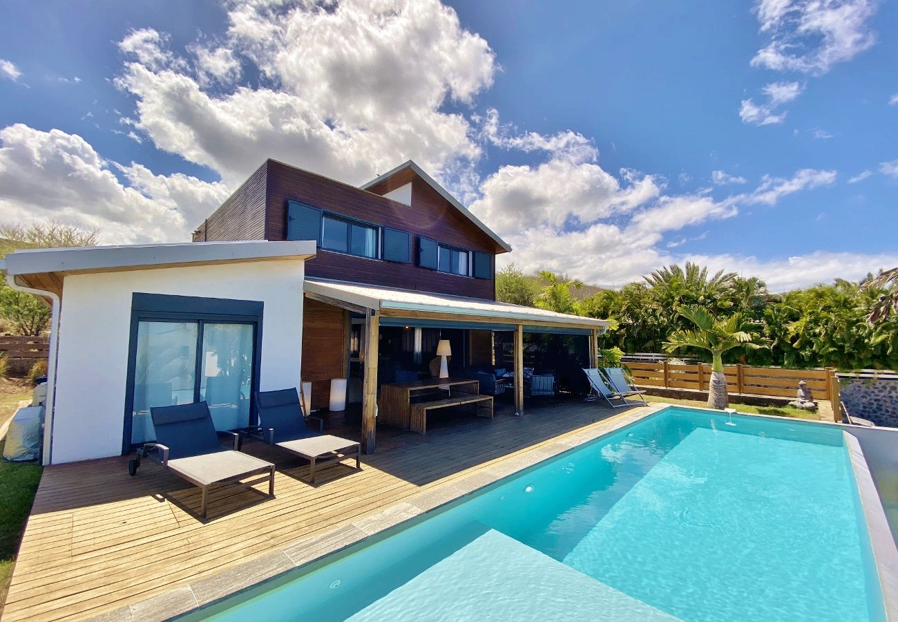 Villa côté piscine