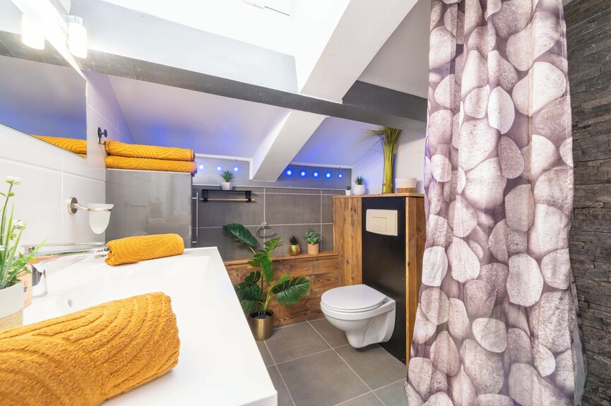 Salle de bain mansardée