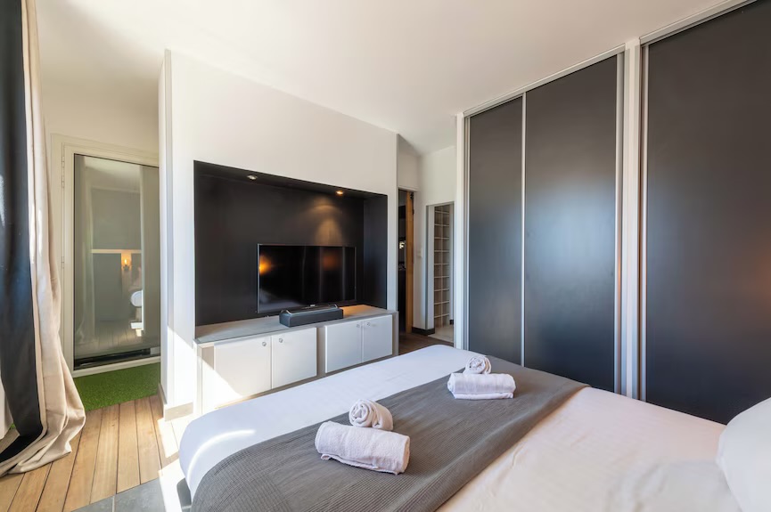 Suite avec TV